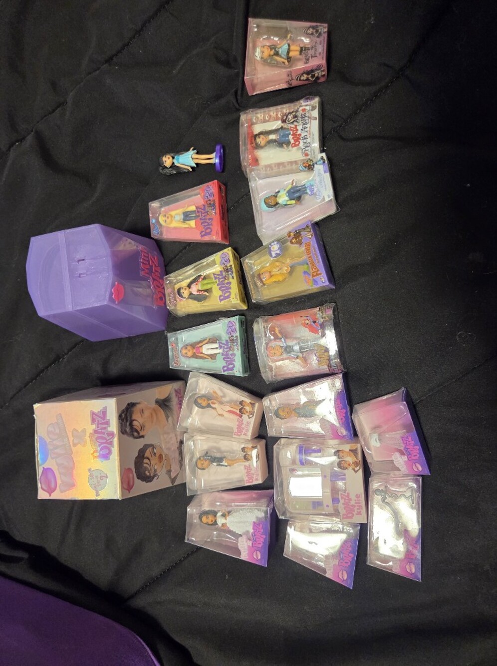 bratz minis